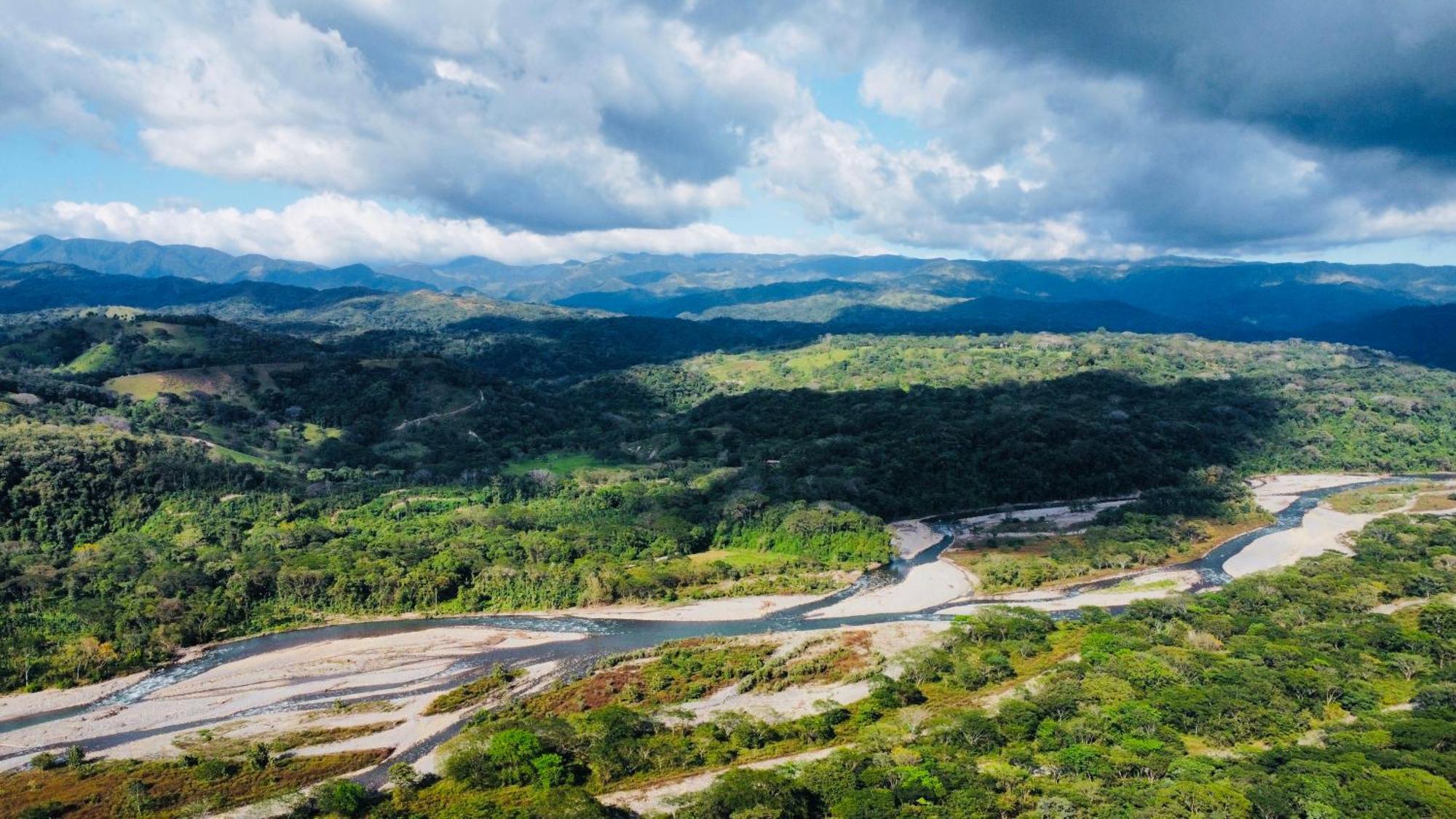 Disfruta Del Contacto Con La Naturaleza Apartment Puntarenas Luaran gambar